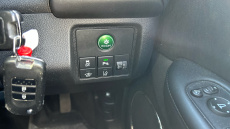 Honda HR-V 1.5 i-VTEC SE Navi CVT 5dr Petrol Hatchback